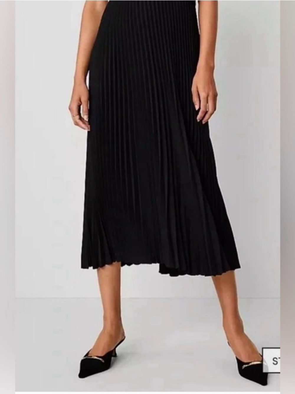 Ann Taylor Black Pleated Midi Skirt